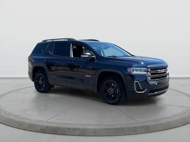 2022 GMC Acadia AWD AT4