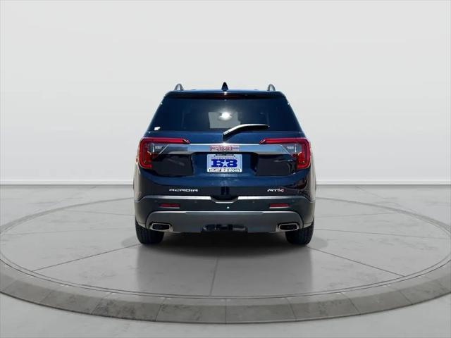 2022 GMC Acadia AWD AT4