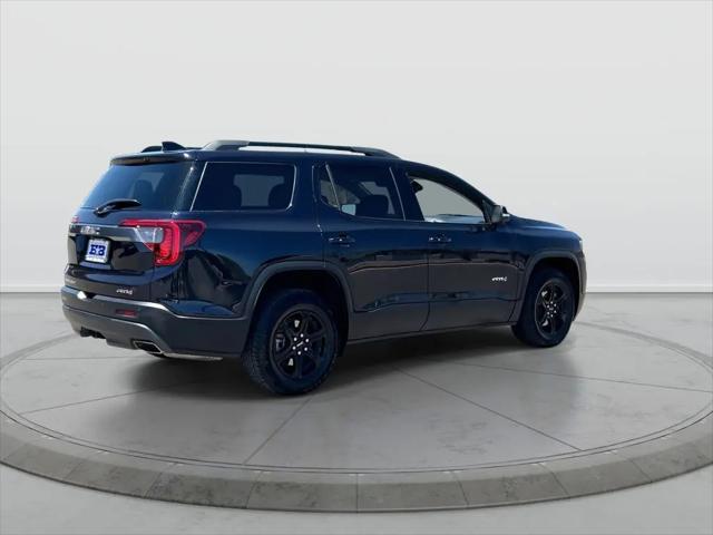 2022 GMC Acadia AWD AT4