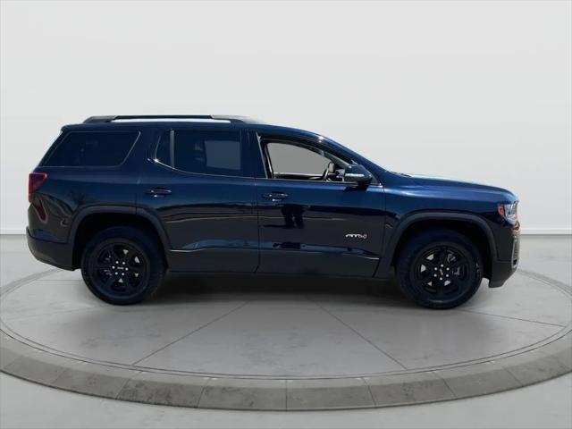 2022 GMC Acadia AWD AT4