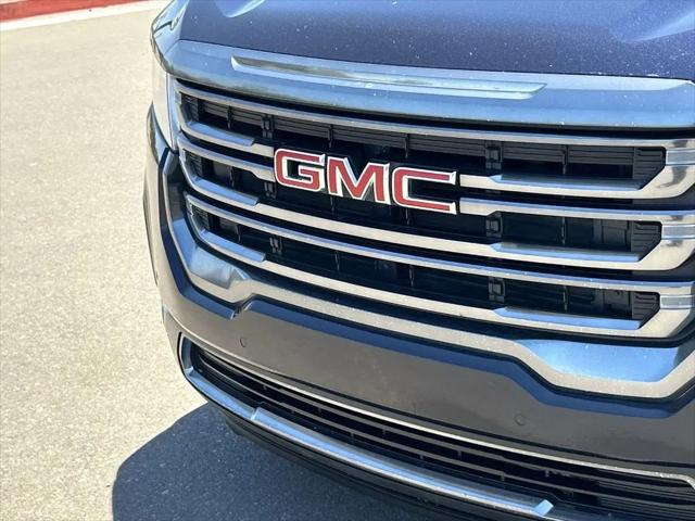 2022 GMC Acadia AWD AT4