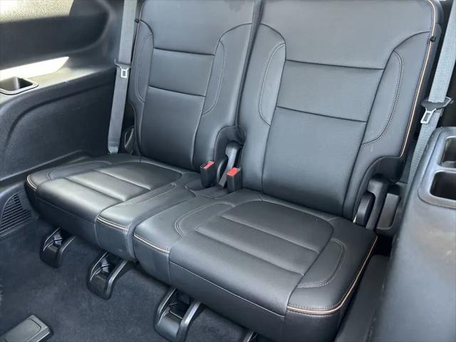 2022 GMC Acadia AWD AT4