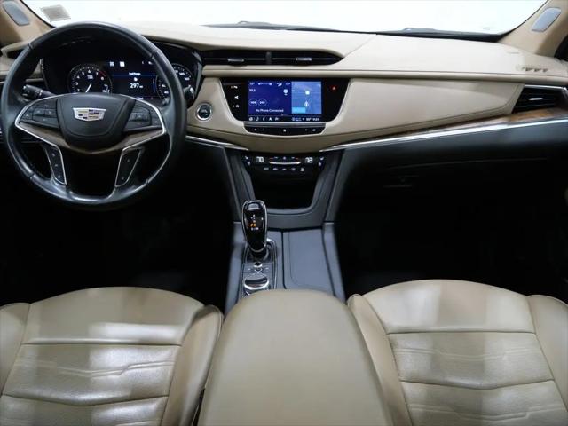 2021 Cadillac XT5 AWD Premium Luxury