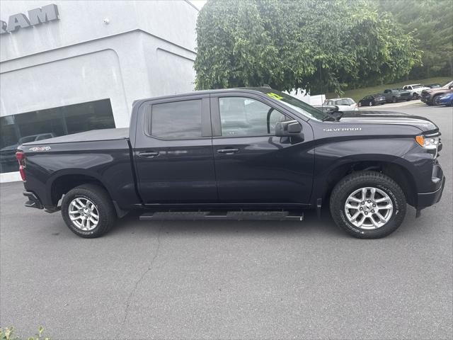 2022 Chevrolet Silverado 1500 4WD Crew Cab Short Bed RST 2022 Chevrolet Silverado 1500 4WD Crew Cab Short Bed RST