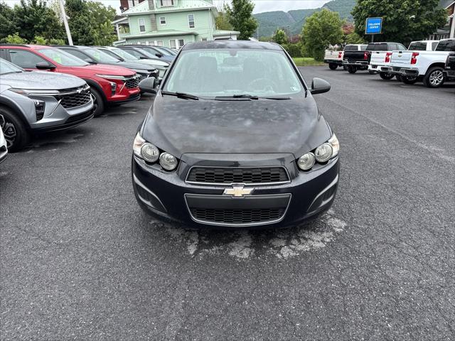 2015 Chevrolet Sonic LT Auto 2015 Chevrolet Sonic LT Auto