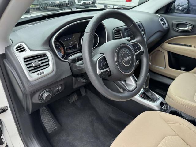 2018 Jeep Compass Sport FWD 2018 Jeep Compass Sport FWD
