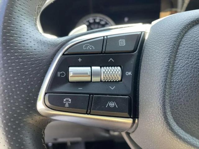2025 Genesis G70 2.5T RWD