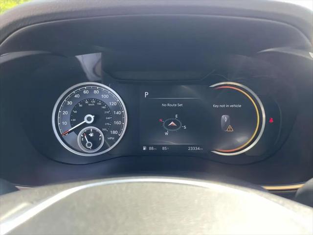 2025 Genesis G70 2.5T RWD