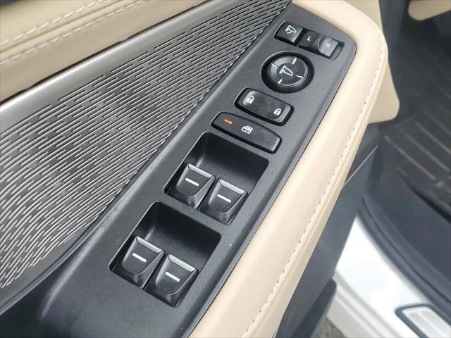 2023 Acura MDX Advance Package