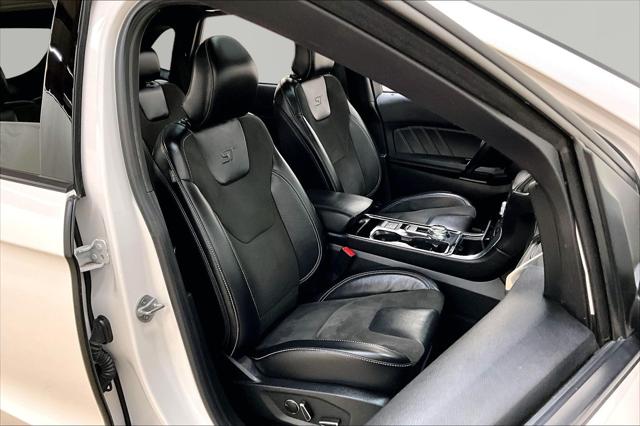 2019 Ford Edge ST