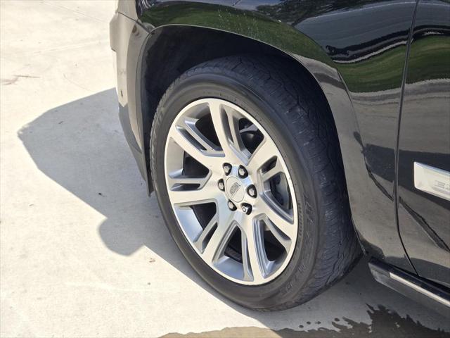 2017 Cadillac Escalade Premium Luxury