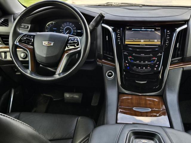 2017 Cadillac Escalade Premium Luxury