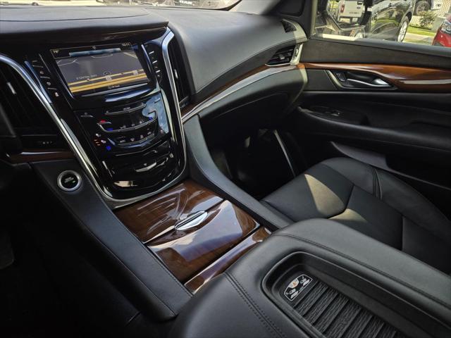 2017 Cadillac Escalade Premium Luxury