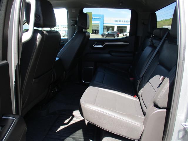2023 GMC Sierra 1500 4WD Crew Cab Short Box SLT