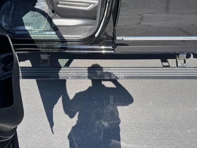 2026 Ram 1500 Tungsten Crew Cab 4x4 5'7" Box