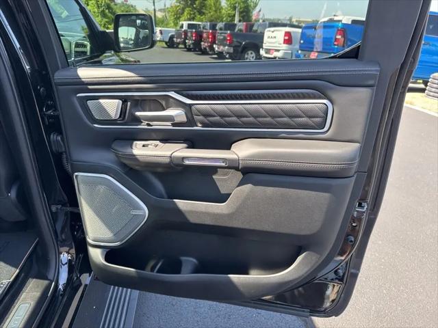 2026 Ram 1500 Tungsten Crew Cab 4x4 5'7" Box