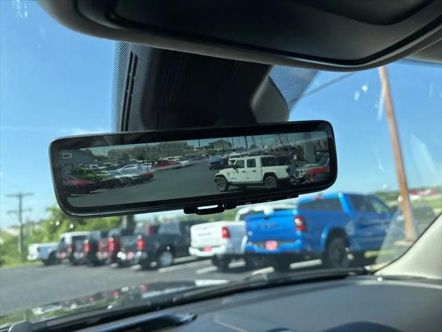 2026 Ram 1500 Tungsten Crew Cab 4x4 5'7" Box