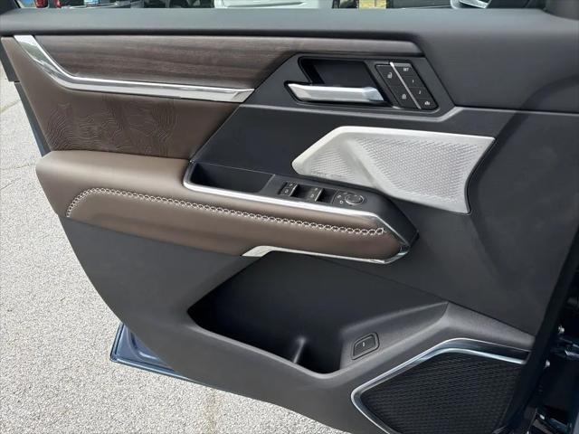 2026 GMC Acadia Denali Ultimate AWD