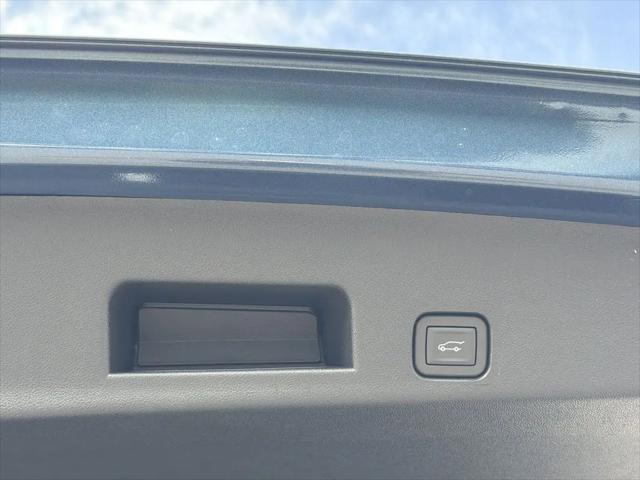 2026 GMC Acadia Denali Ultimate AWD
