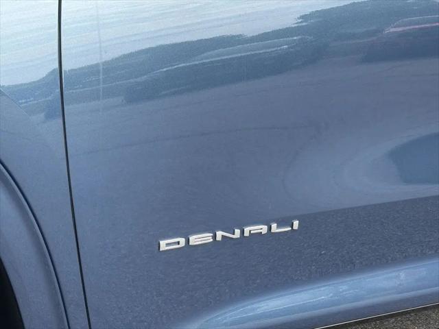 2026 GMC Acadia Denali Ultimate AWD