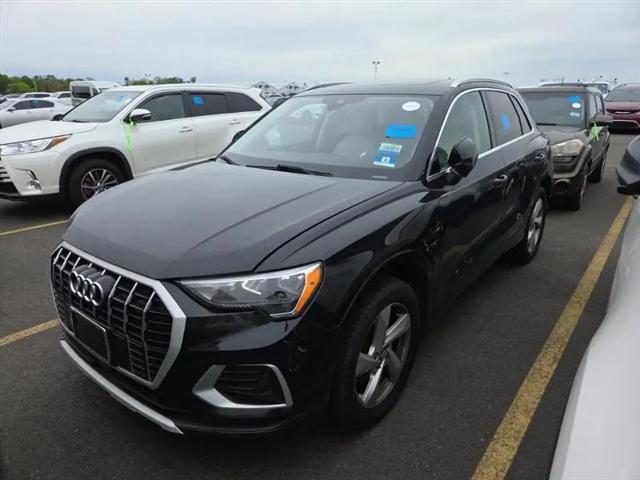 2020 Audi Q3 Premium 45 TFSI quattro Tiptronic
