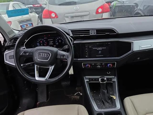 2020 Audi Q3 Premium 45 TFSI quattro Tiptronic