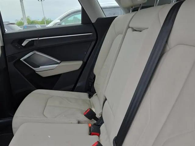 2020 Audi Q3 Premium 45 TFSI quattro Tiptronic