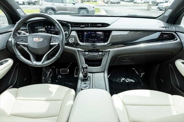 2023 Cadillac XT6 AWD Sport