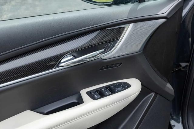 2023 Cadillac XT6 AWD Sport