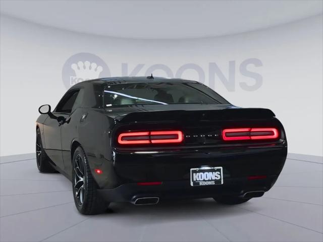 2018 Dodge Challenger 392 Hemi Scat Pack Shaker