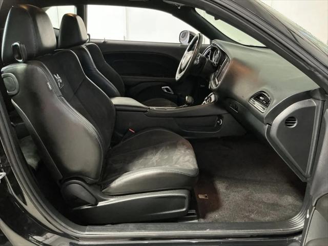 2018 Dodge Challenger 392 Hemi Scat Pack Shaker