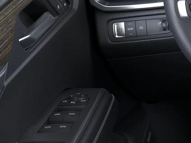 2026 GMC Acadia Denali FWD