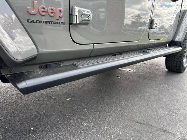 2023 Jeep Gladiator Sport