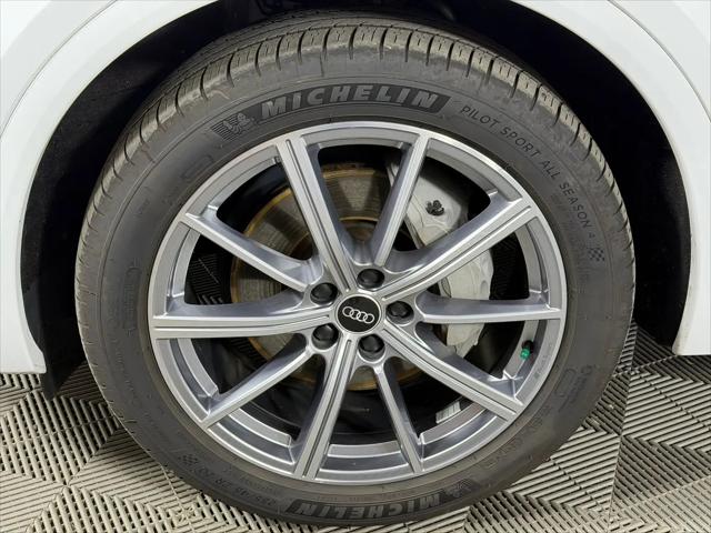 2022 Audi Q5 Premium Plus 55 TFSI e S line quattro S tronic