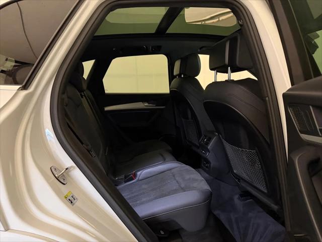 2022 Audi Q5 Premium Plus 55 TFSI e S line quattro S tronic