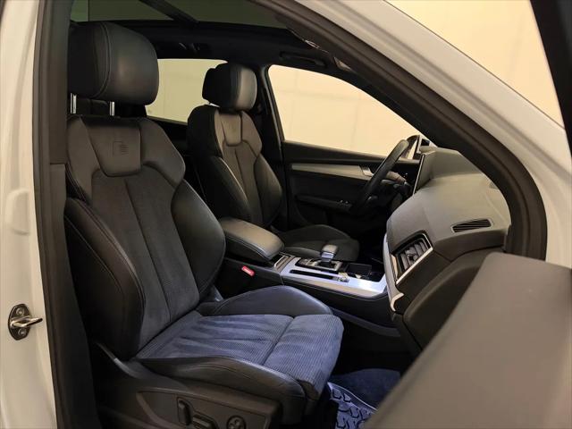 2022 Audi Q5 Premium Plus 55 TFSI e S line quattro S tronic