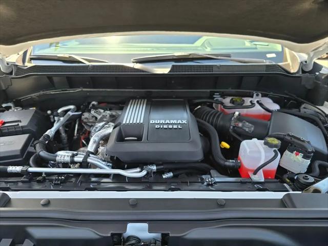 2026 Chevrolet Silverado 1500 4WD Crew Cab Standard Bed LT