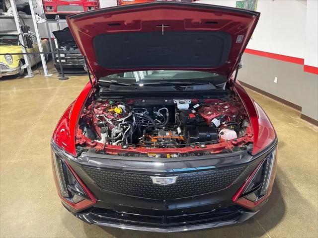 2026 Cadillac iQ Sport AWD