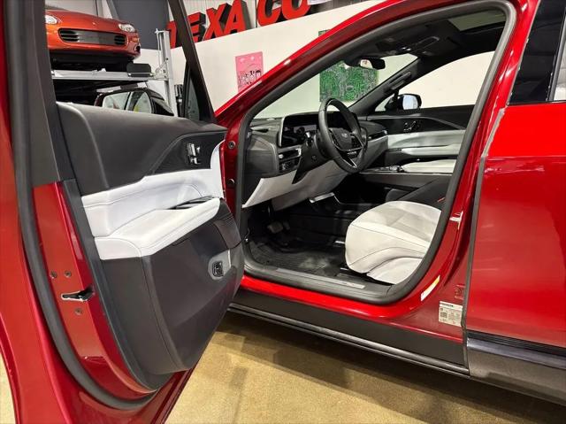 2026 Cadillac iQ Sport AWD