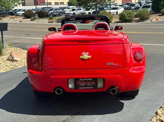 2005 Chevrolet SSR LS