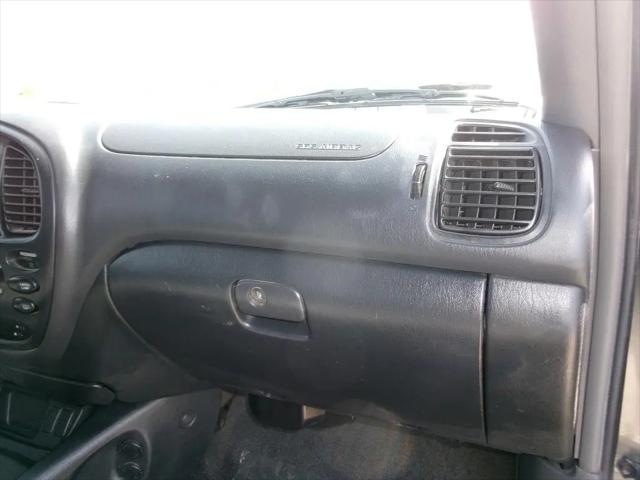 2005 Toyota Tundra SR5 V8
