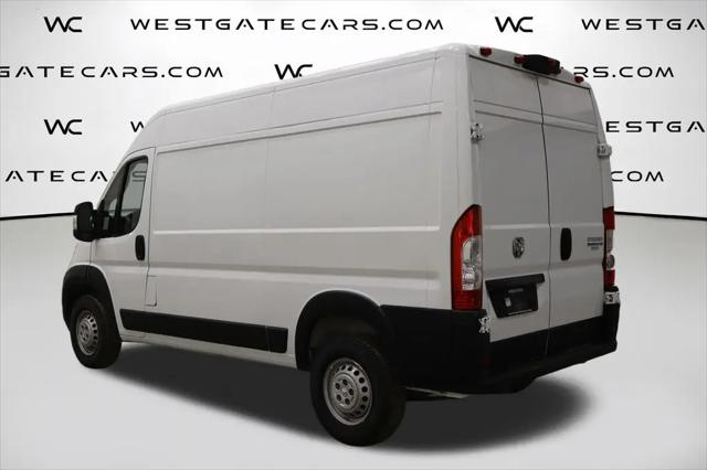 2025 Ram ProMaster 2500 Cargo Van Tradesman High Roof 136" WB w/Pass Seat
