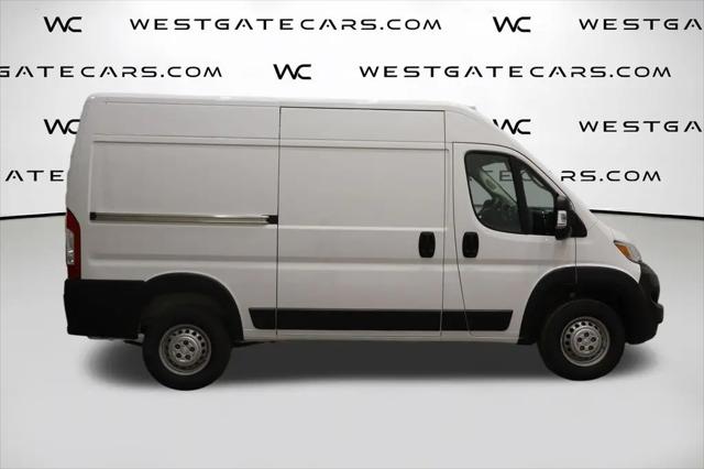 2025 Ram ProMaster 2500 Cargo Van Tradesman High Roof 136" WB w/Pass Seat