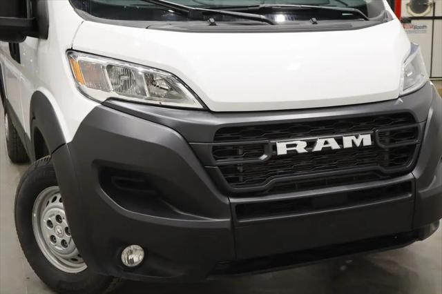 2025 Ram ProMaster 2500 Cargo Van Tradesman High Roof 136" WB w/Pass Seat