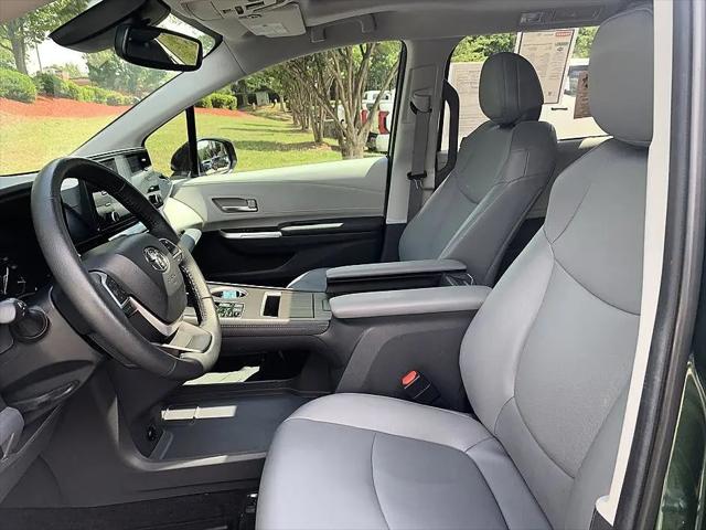 2024 Toyota Sienna XLE