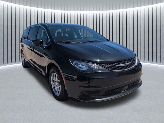 2023 Chrysler Voyager LX for sale in Schaumburg, IL