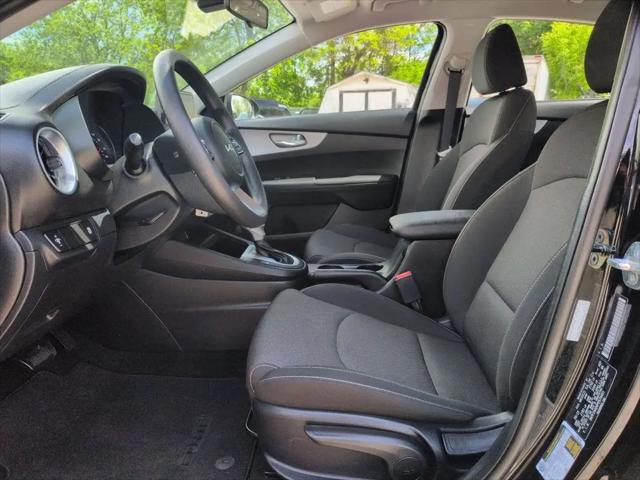 2023 Kia Forte LXS