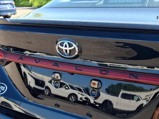 2019 Toyota Avalon XSE