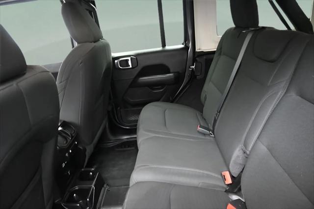 2021 Jeep Wrangler Sahara 4x4