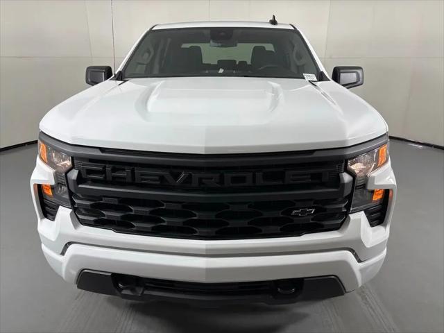 2026 Chevrolet Silverado 1500 4WD Crew Cab Short Bed Custom
